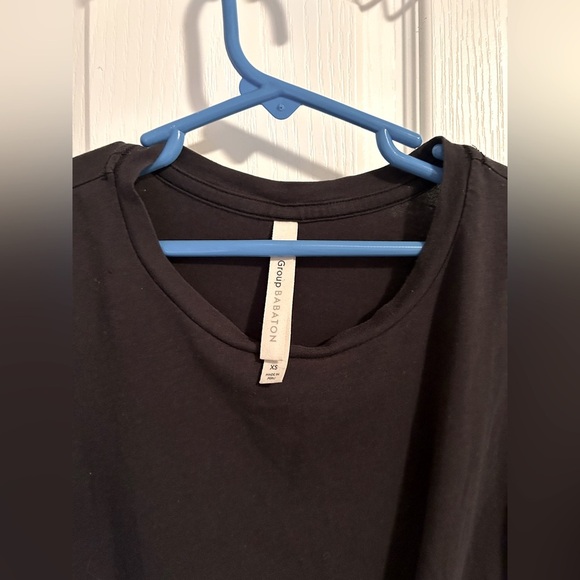Aritzia Babaton Twist Knot Top Size XS - Picture 4 of 5